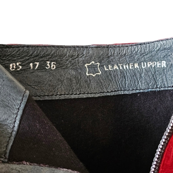 Eric Michael Arco Red Suede Chunky Heel Ankle Boots Size 36/5 - Picture 5 of 12